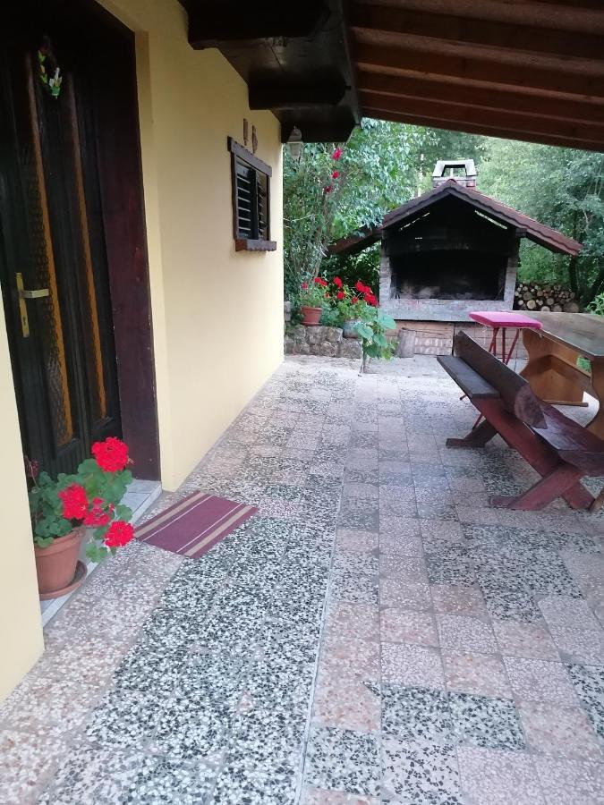 Holiday Home Mreznicki Sum Generalski Stol المظهر الخارجي الصورة